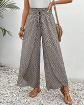 Relaxed Wide-Leg Pants