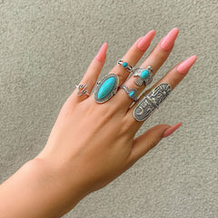 Chic 7 Pieces Antique Silver Embossed Pattern Turquoise Ring Set