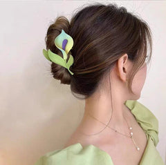 Chic Calla Lily Chignon Claw Clip Hair Clip