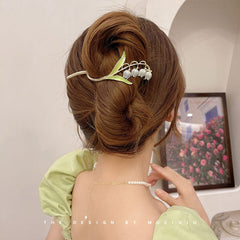 Chic Enamel Bellflower Hair Twist Clip