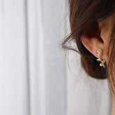 Chic Pearl Inlaid Crystal Tulip Earrings