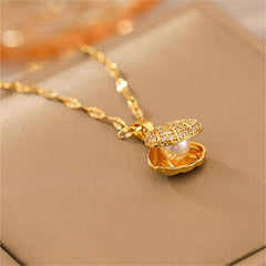Dainty CZ Inlaid Pearl Shell Pendant Chain Necklace