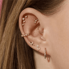 Pair of 925 Sterling Silver White CZ Gem Dainty Flower Minimal Earring Studs