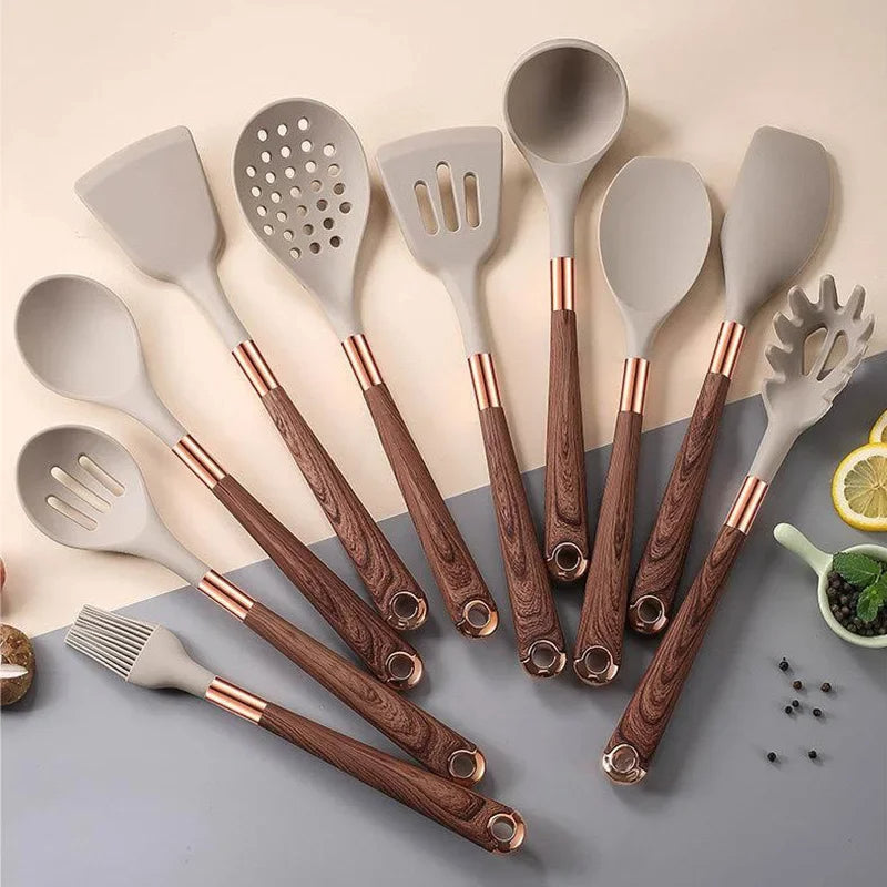 CulinaryWoodâ„?12pc Cooking Utensil Set