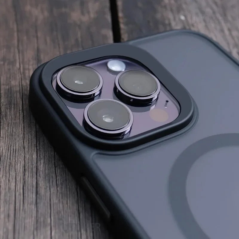 AeroMag Armor Case