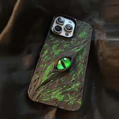 Dragon's Gaze Armor Phone Case