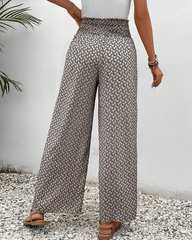 Relaxed Wide-Leg Pants