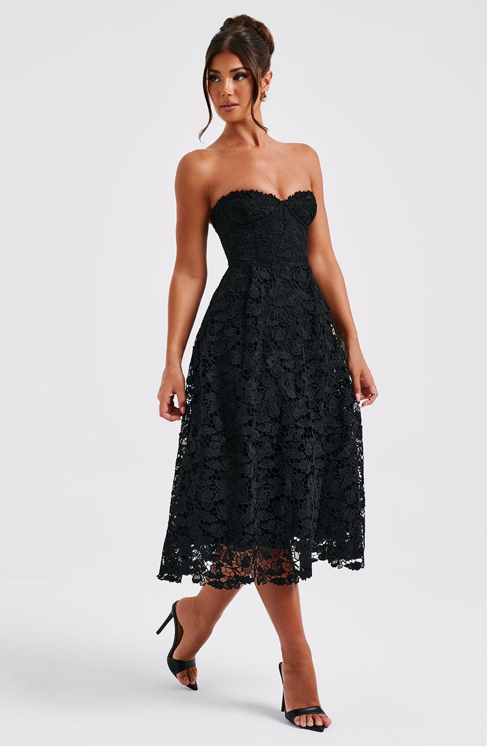 Ishani Midikleid - Schwarz