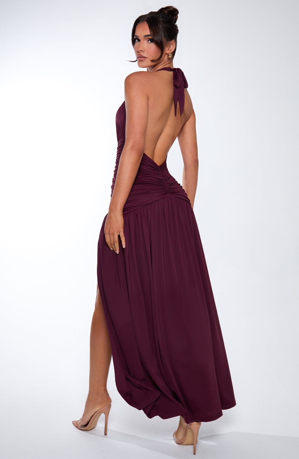 melania maxi dress Imagined for a night full of attention. Our iconic MELANIA maxi dress now in Gold sparkle