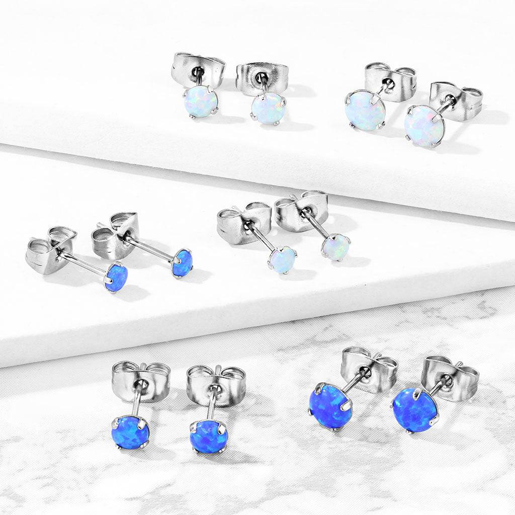 Paar Ohrstecker aus chirurgischem 316L-Stahl mit weißem Opal