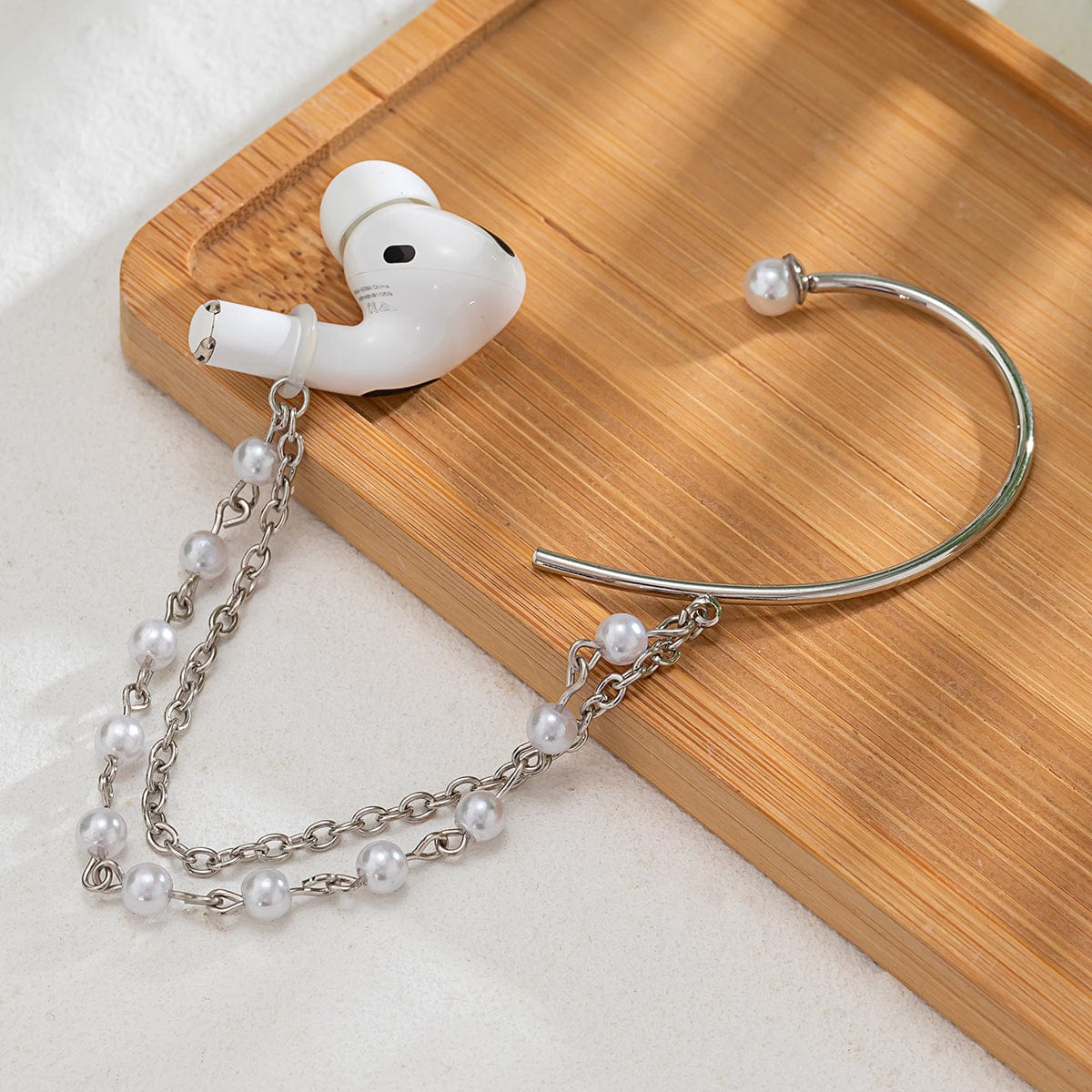 Anti-lost Wireless AirPods Earphone Pearl Chain Ear Wrap