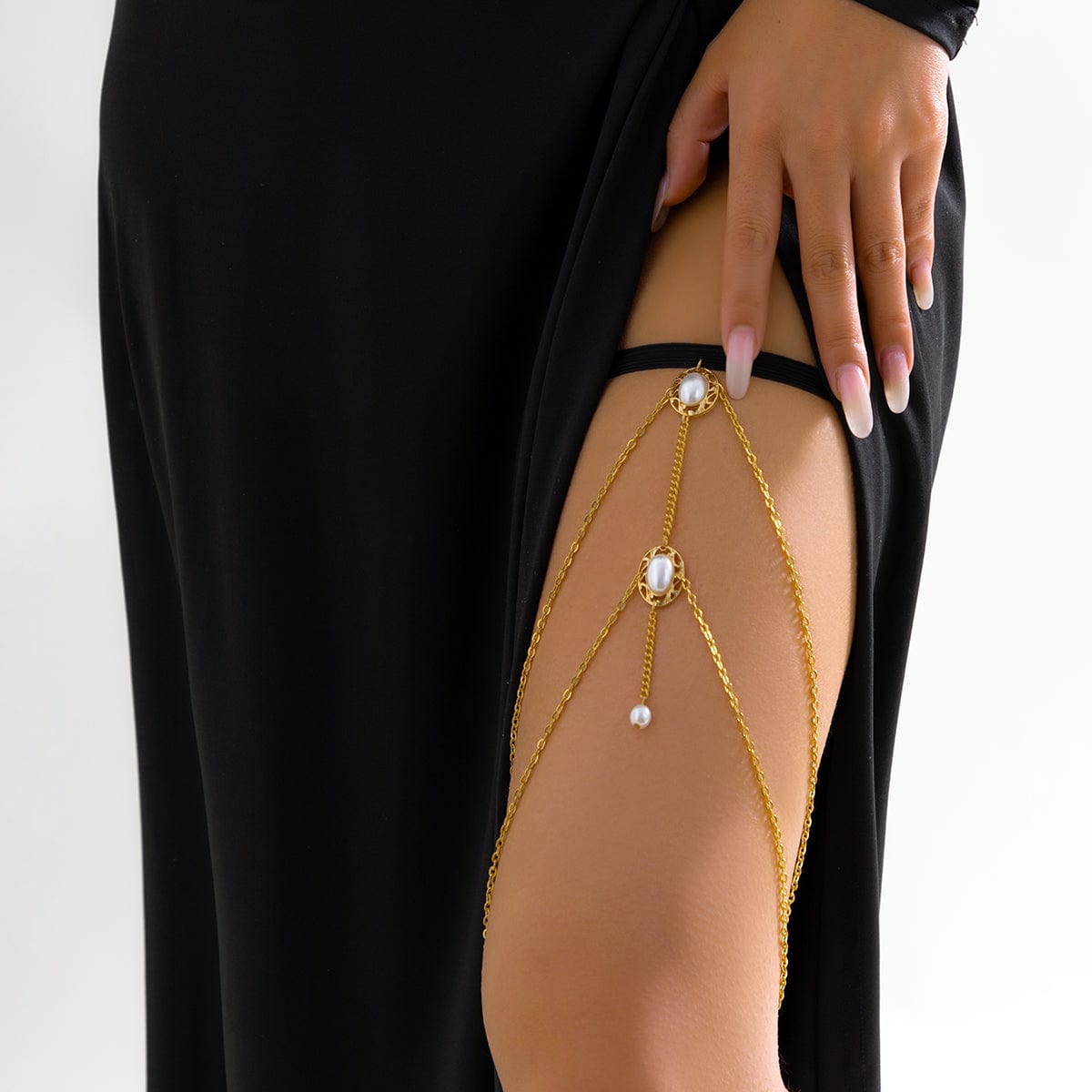 Boho Layered Pearl Charm Elastic Cable Thigh Leg Chain