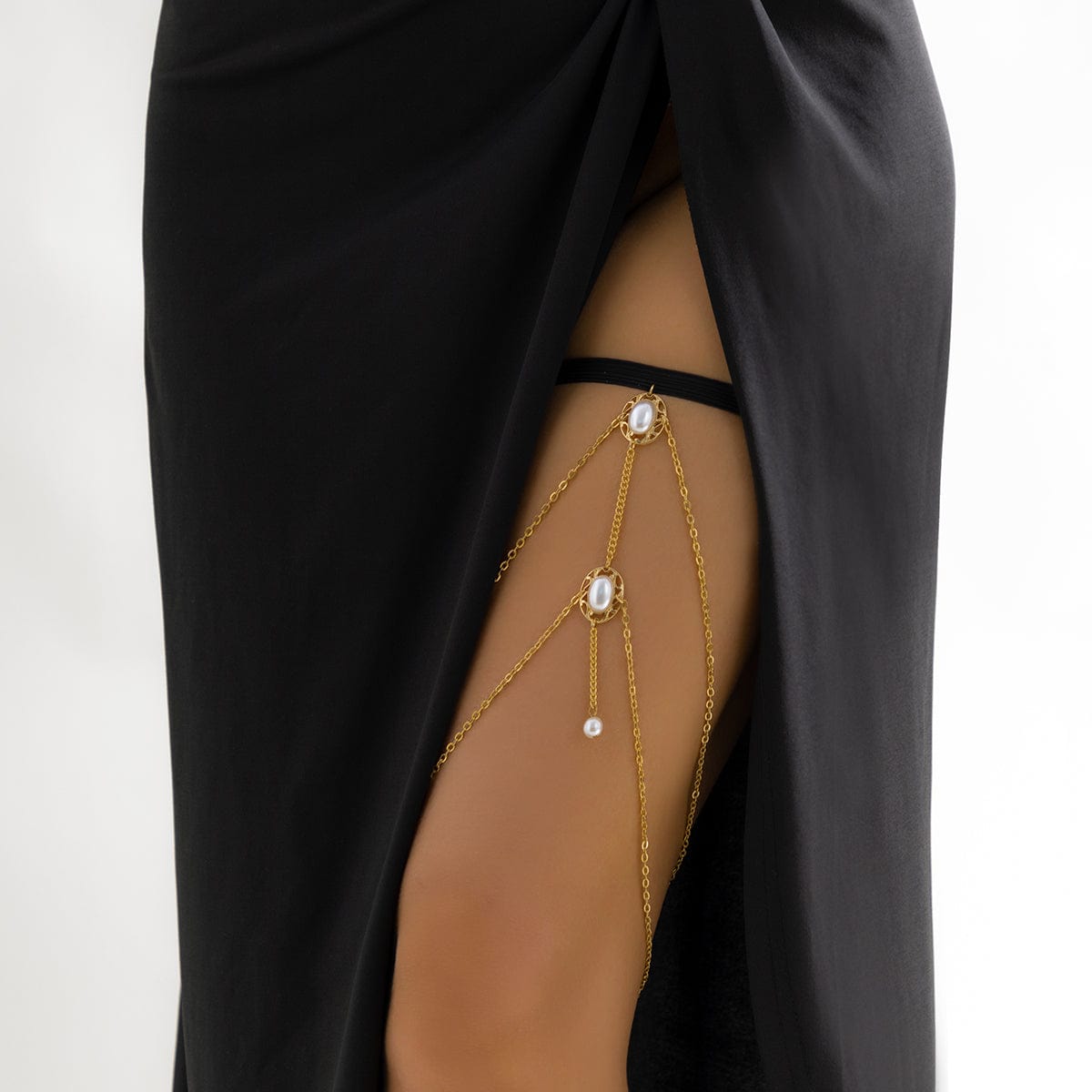 Boho Layered Pearl Charm Elastic Cable Thigh Leg Chain