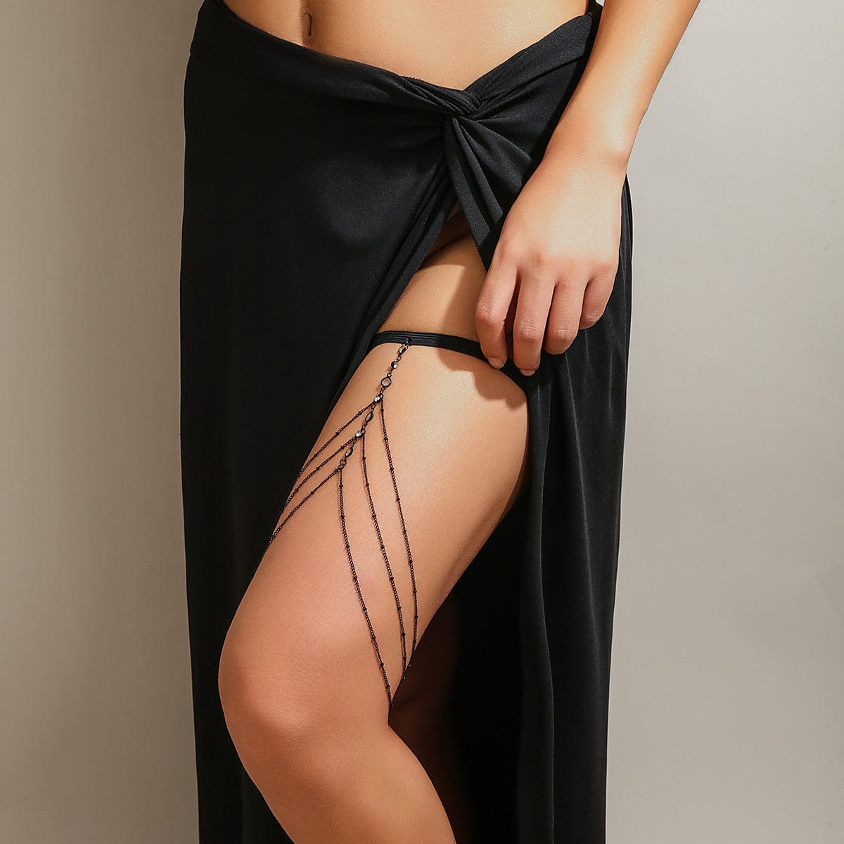 Boho Layering Rhinestone Inlaid Elastic Saturn Thigh Leg Chain