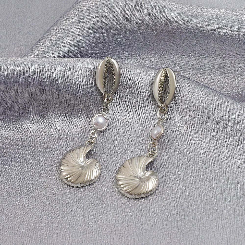 Boho Pearl Charm Metallic Conch Shell Earrings