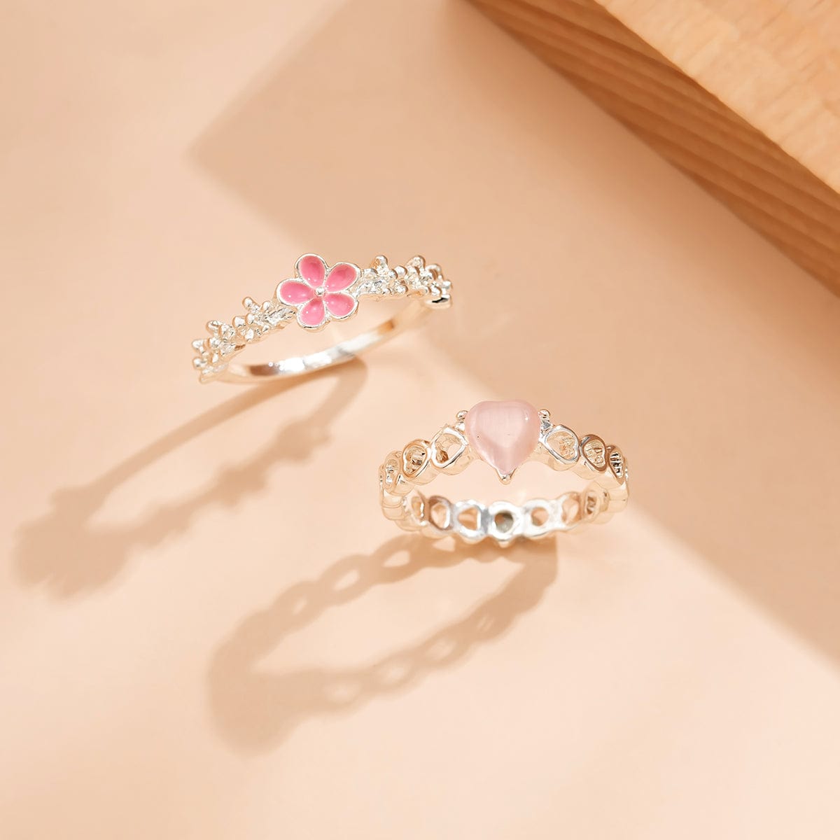 Chic 2 Pieces Enamel Flower Opal Heart Ring Set