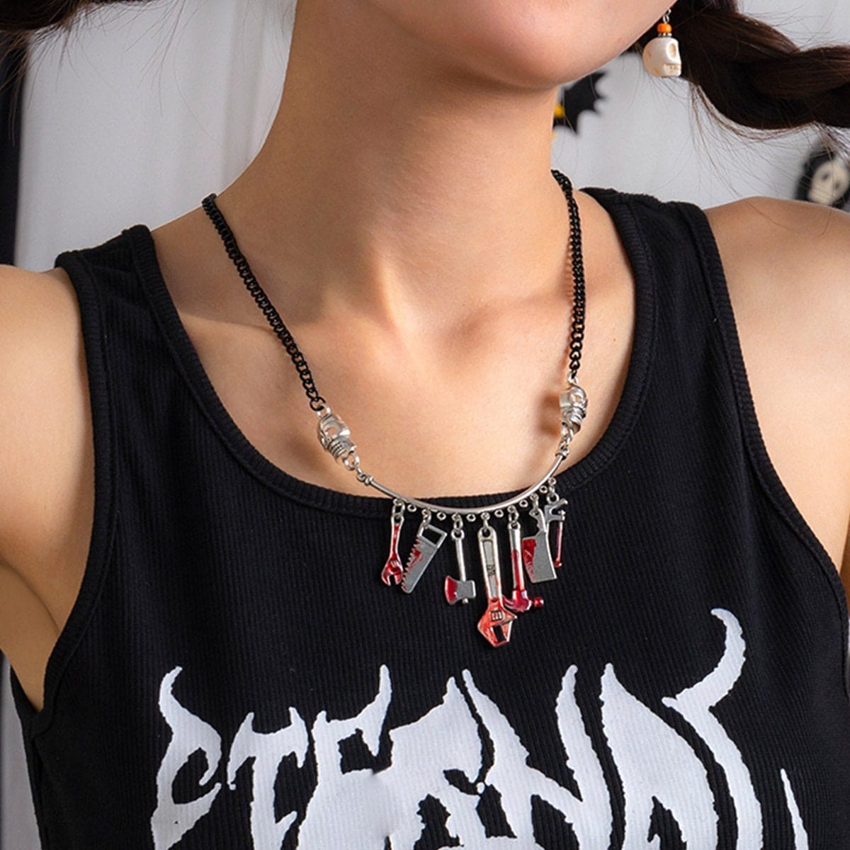 Chic Bloody Tool Skull Charm Curb Chain Choker Necklace