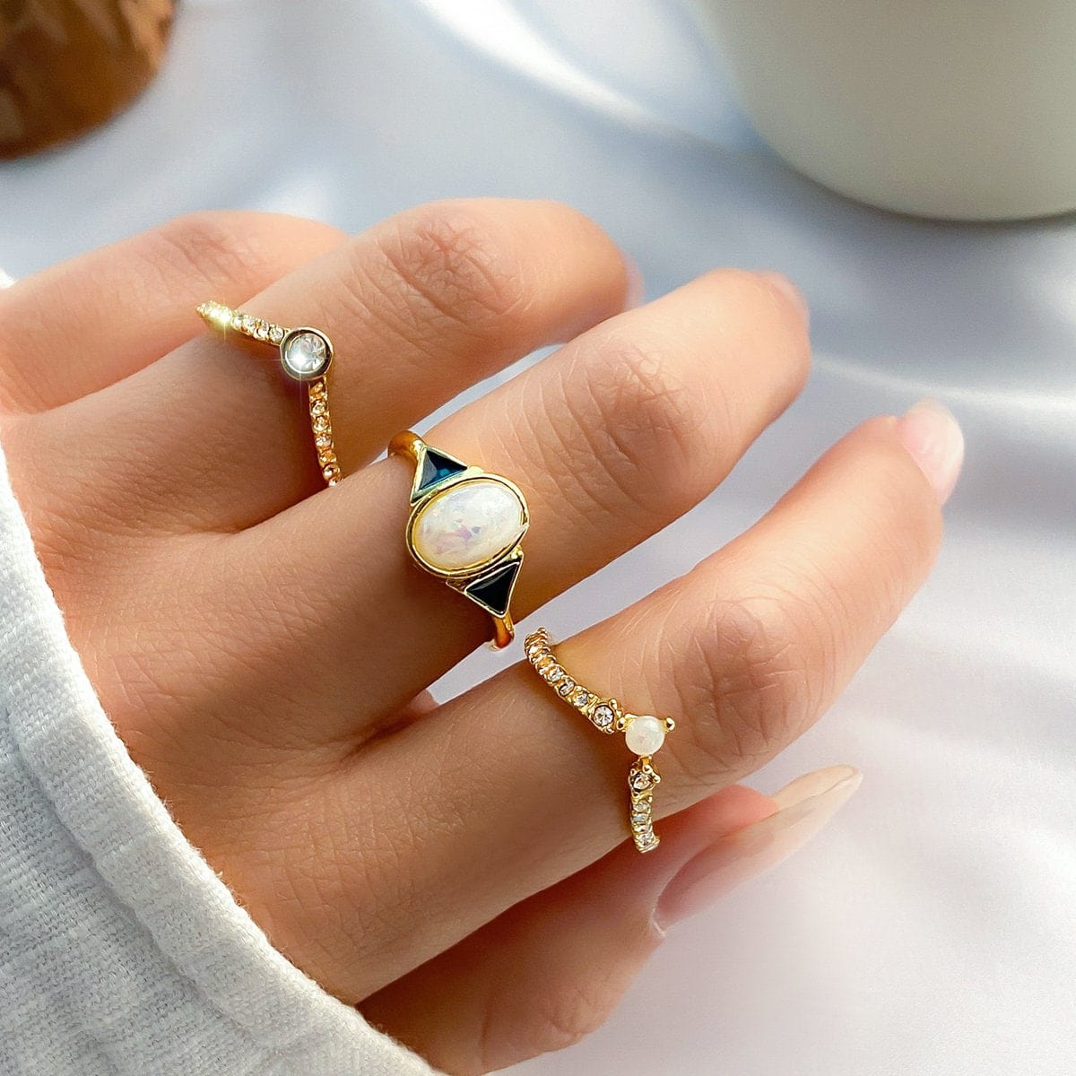 Chic CZ Inlaid 3 In 1 Pearl Charm Ring Set