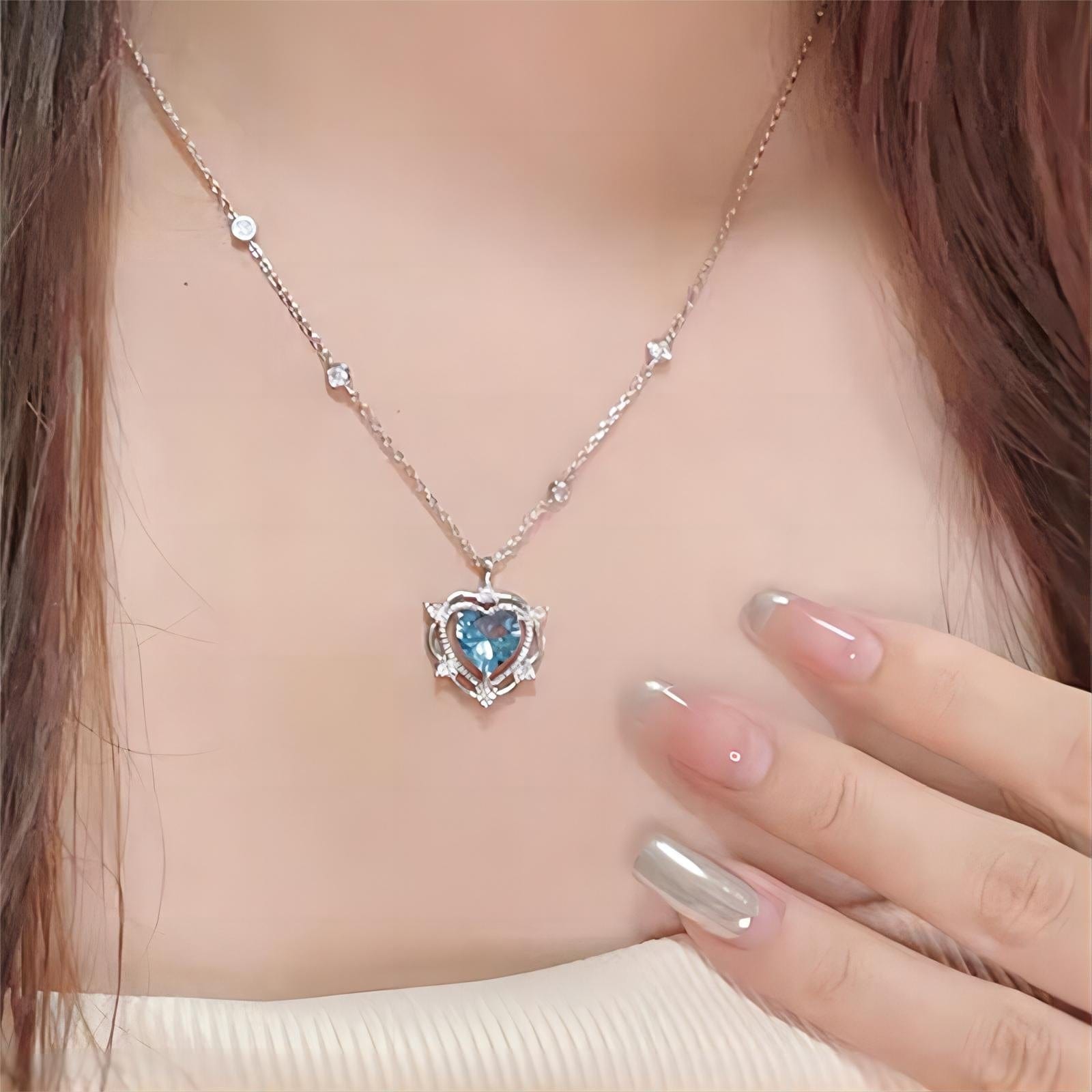 Chic CZ Inlaid Crystal Heart Necklace