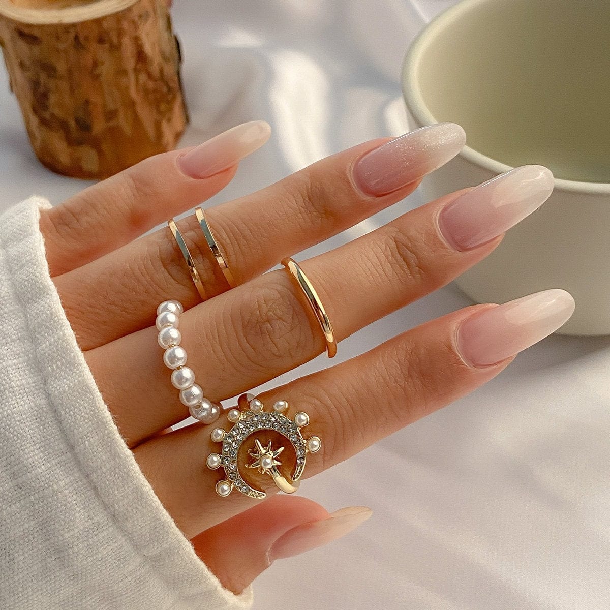 Chic CZ Inlaid Moonphase Star Pearl Ring Set