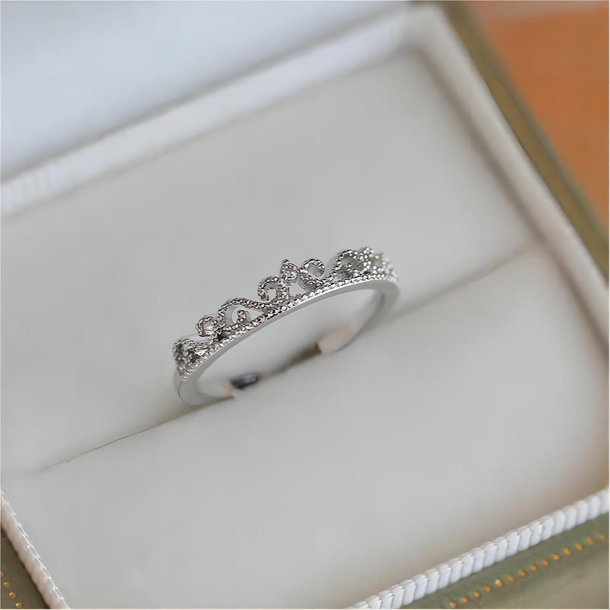 Chic CZ Inlaid Pink Rhinestone Crystal Ring