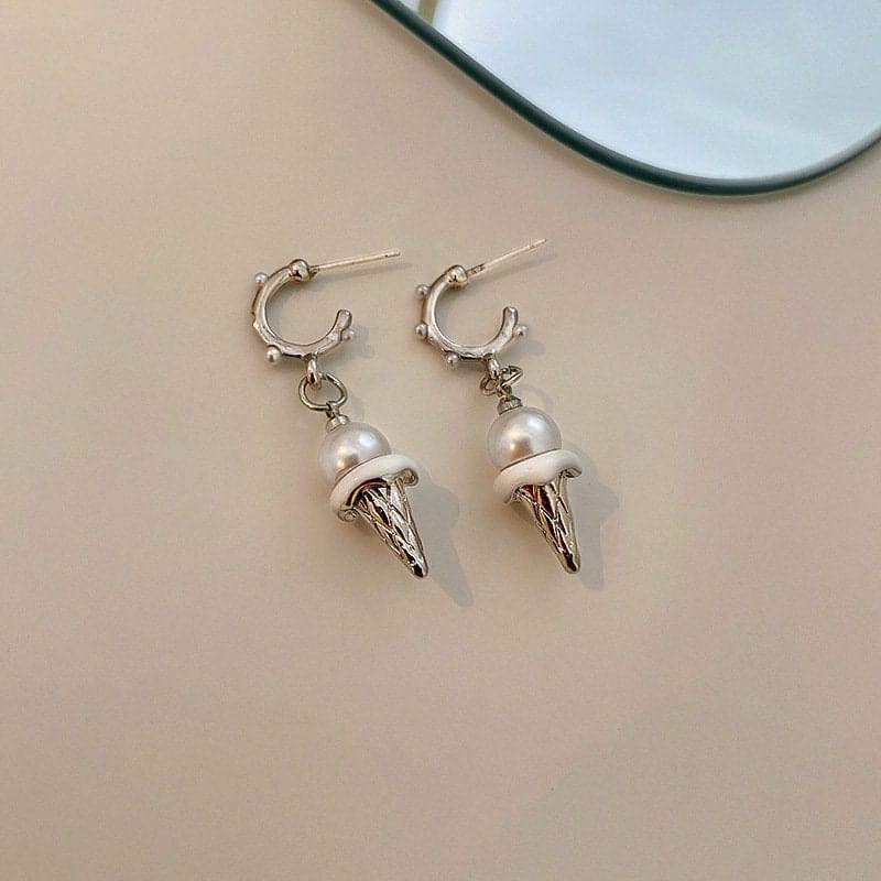 Chic Dangling Ice Cream Pearl Earrings