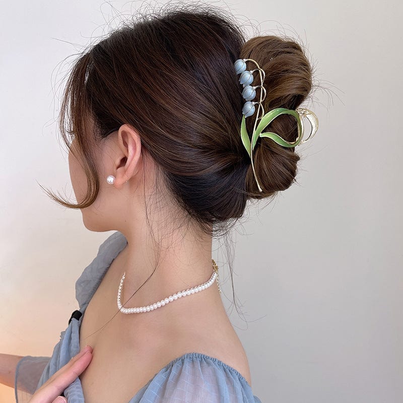 Chic Enamel Lily Of The Valley Chignon Claw Clip Hair Clip