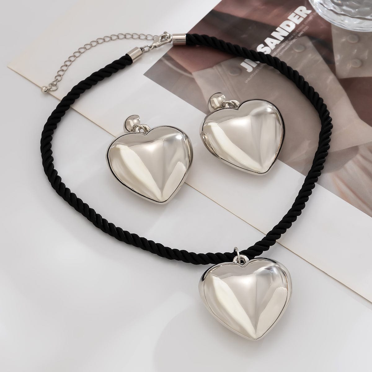 Chic Heart Necklace Earrings Set