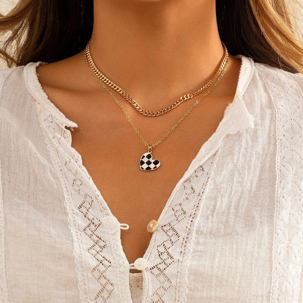 Chic Layered Checkered Heart Pendant Chain Necklace Set