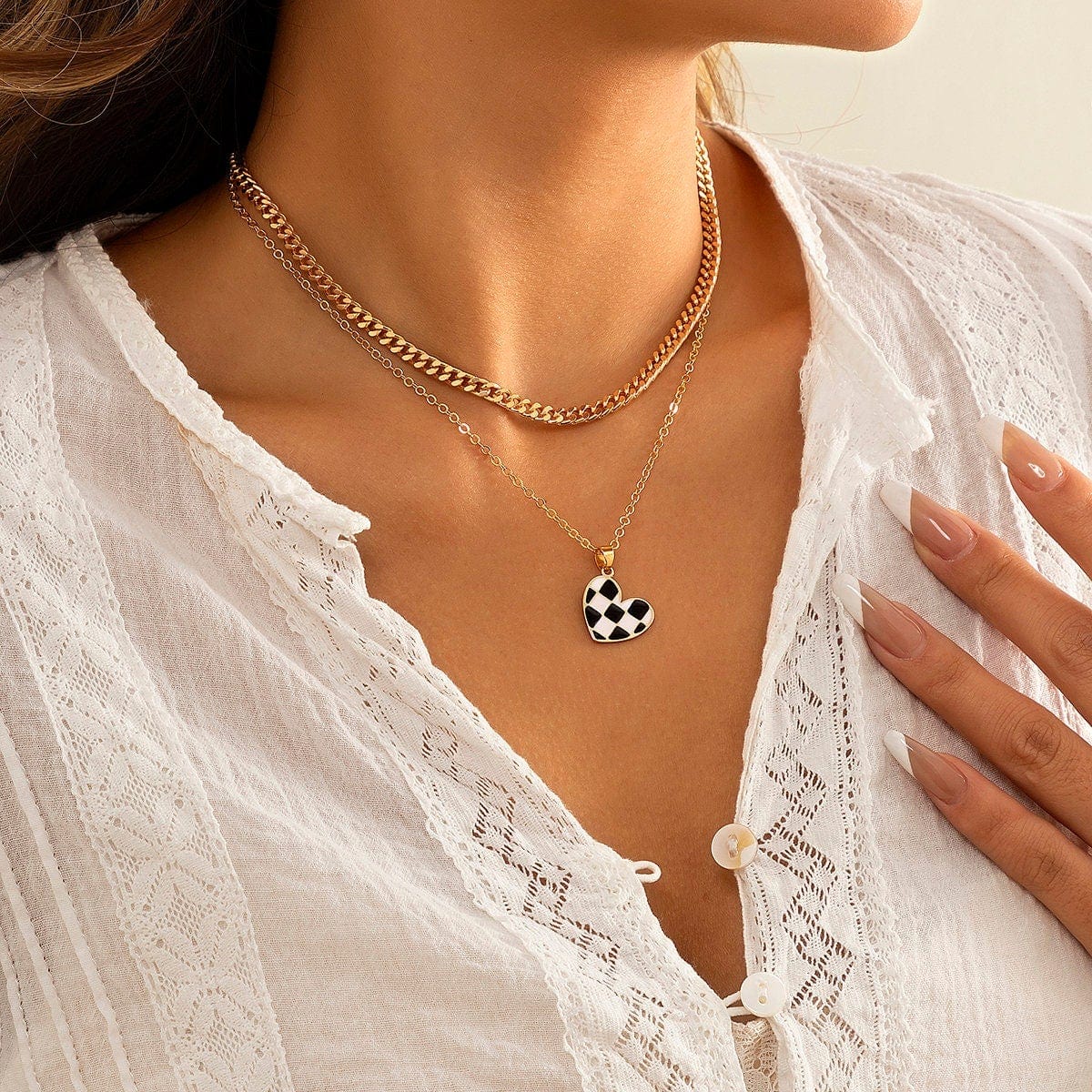 Chic Layered Checkered Heart Pendant Chain Necklace Set