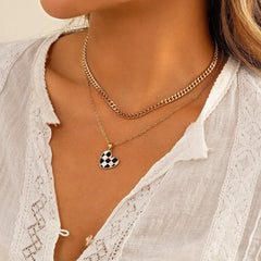 Chic Layered Checkered Heart Pendant Chain Necklace Set