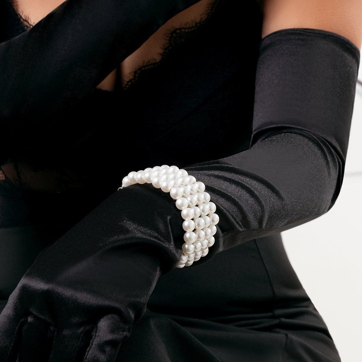 Chic Layered Pearl Wristband Bracelet