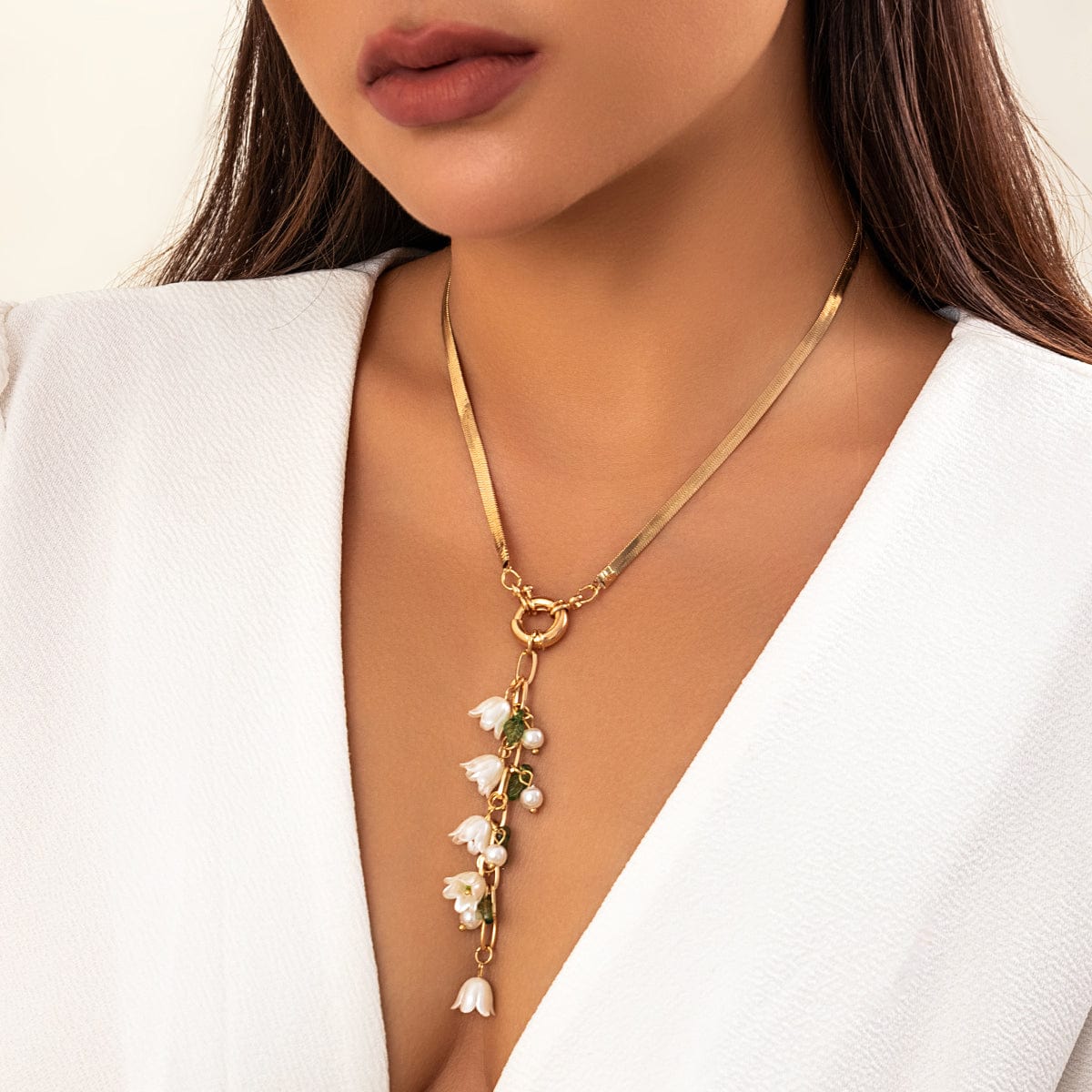 Chic Lily Of The Valley Herringbone Chain Necklace