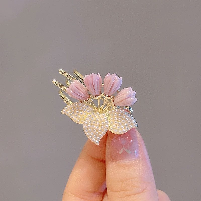 Chic Pearl Inlaid Flower Claw Clip Hair Clip