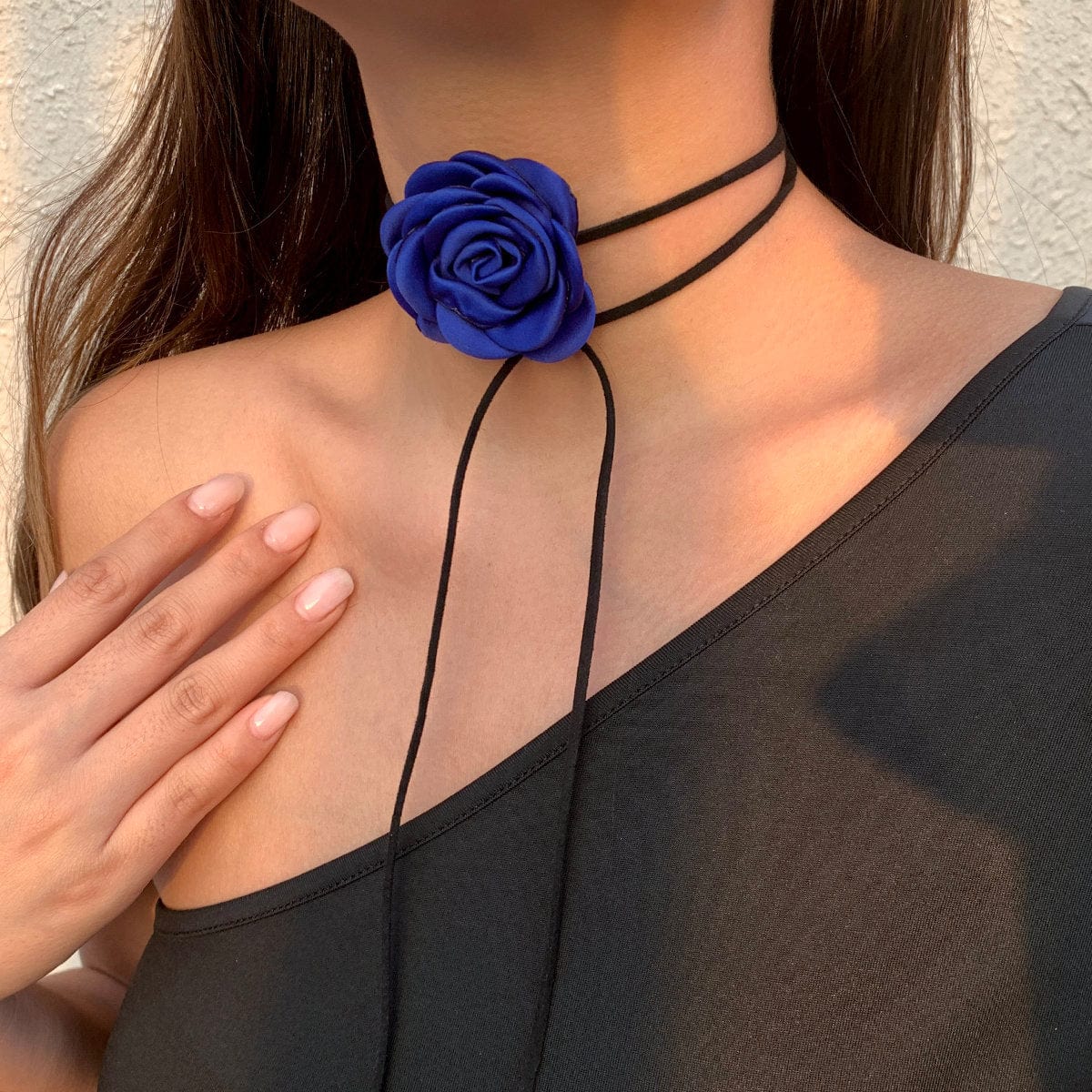 Chic Rose Flower Velvet Collar Choker