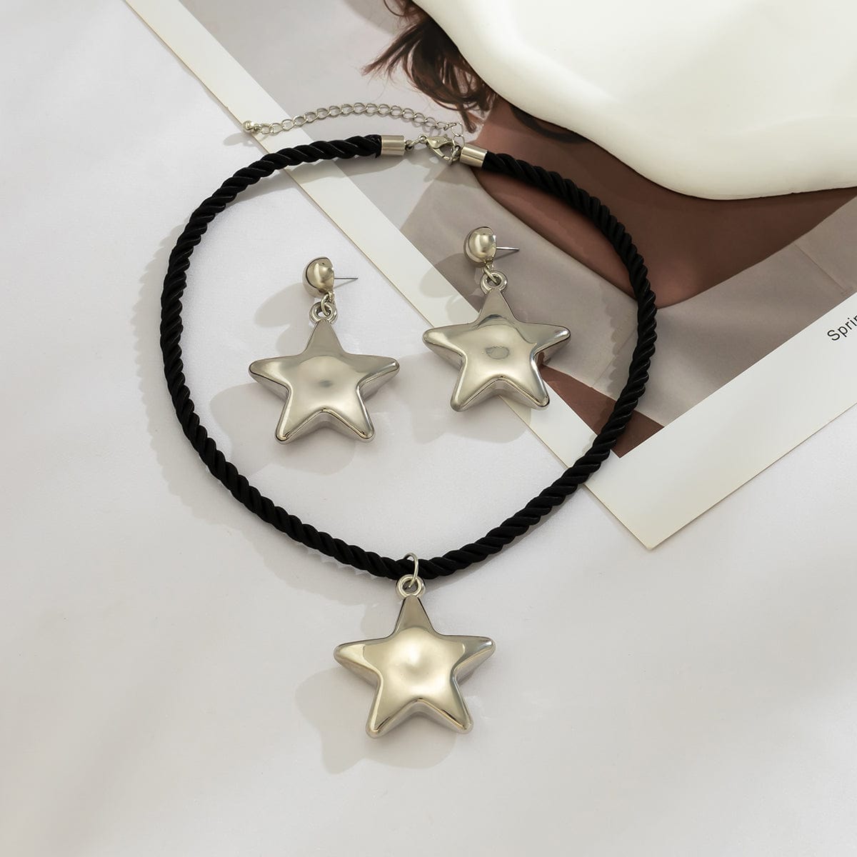 Chic Star Necklace Earrings Set