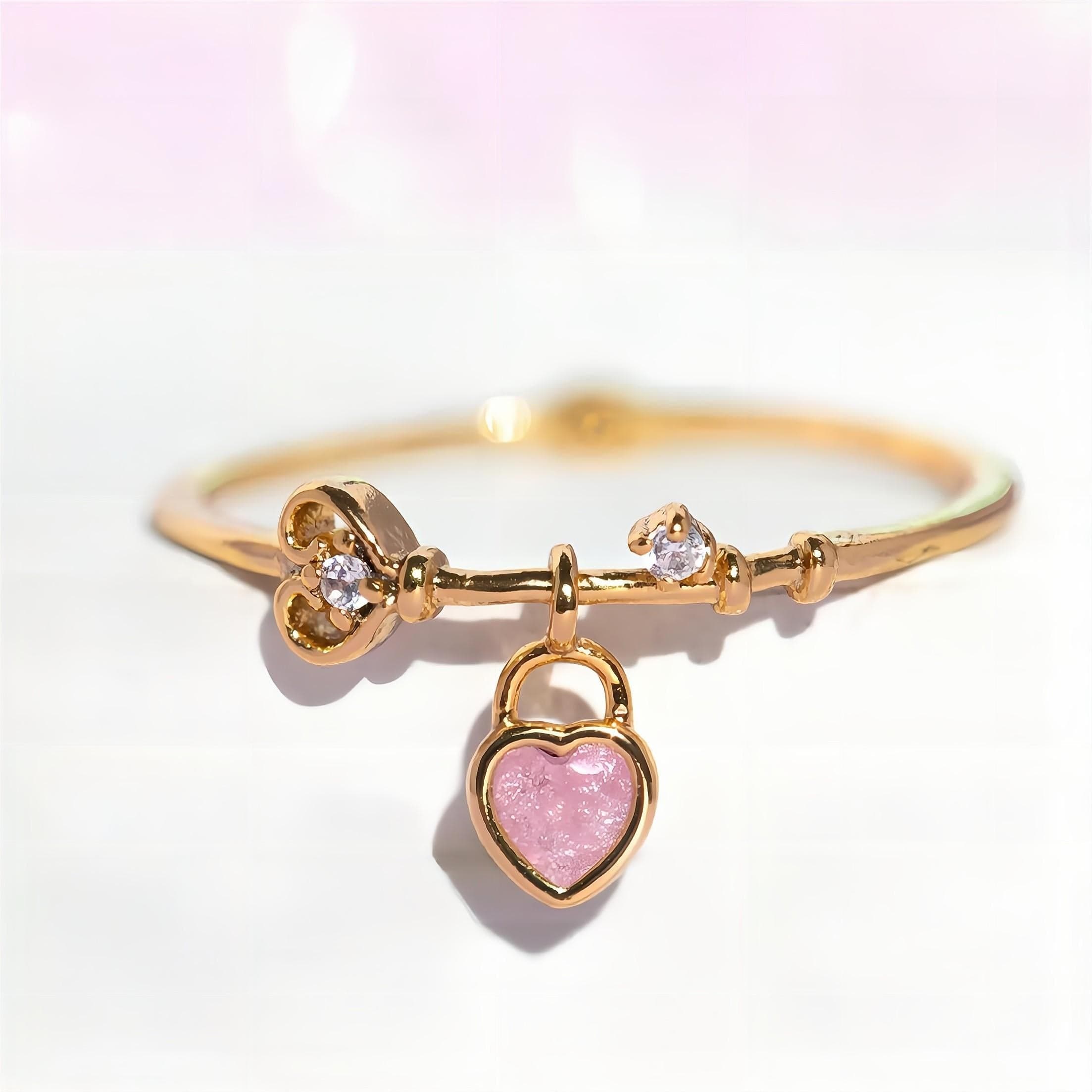 Cute 18K Gold Dangle Crystal Heart Lock Ring