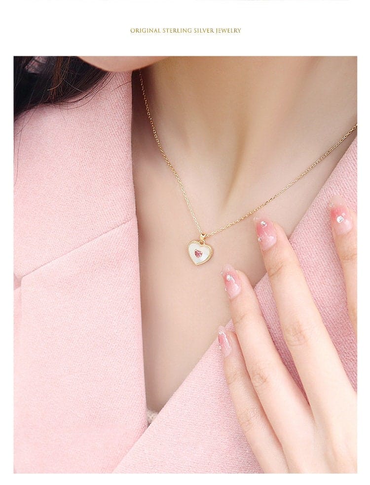 Dainty 18K Gold Filled Rhinestone Inlaid Natural Shell Heart Pendant Necklace