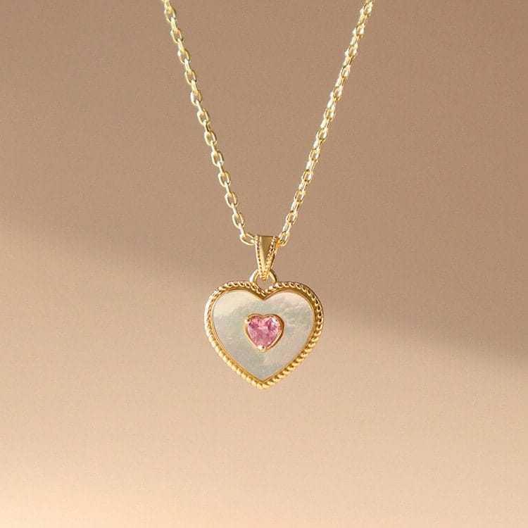 Dainty 18K Gold Filled Rhinestone Inlaid Natural Shell Heart Pendant Necklace