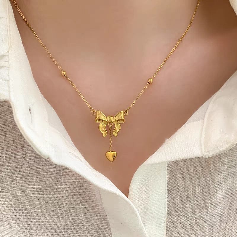 Dainty Gold Bowknot Necklace