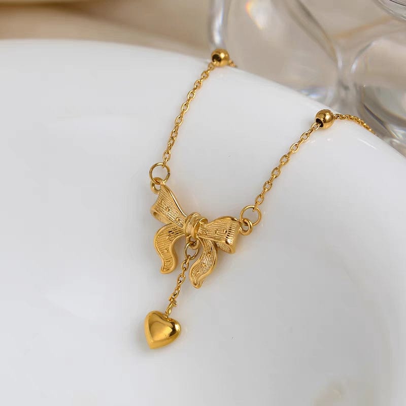 Dainty Gold Bowknot Necklace