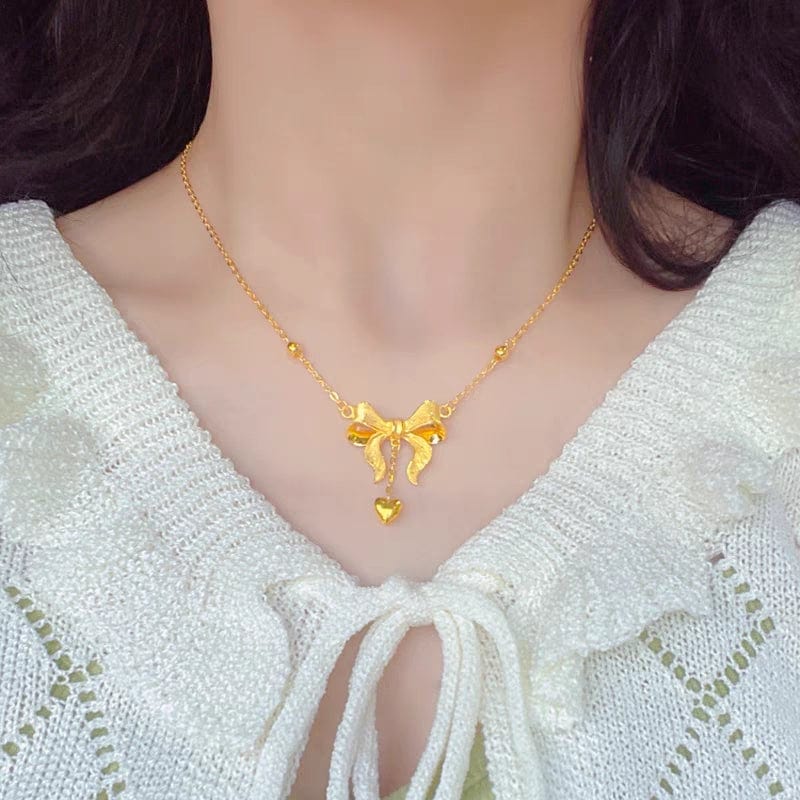 Dainty Gold Bowknot Necklace