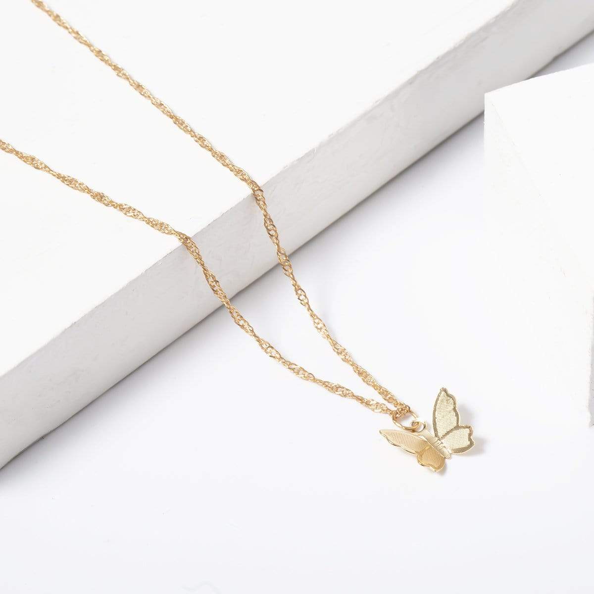 Dainty Gold Silver Tone Butterfly Pendant Choker Necklace