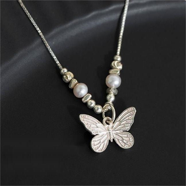 Dainty Silver Butterfly Necklace