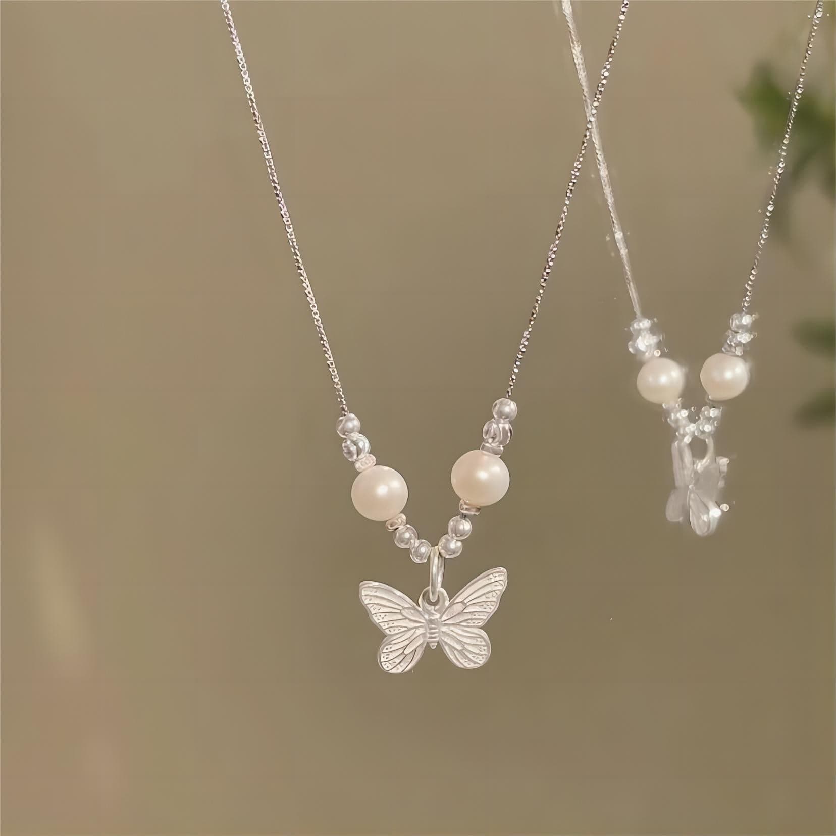 Dainty Silver Butterfly Necklace