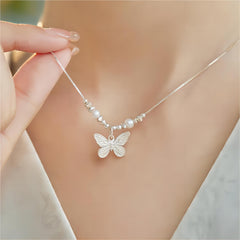 Dainty Silver Butterfly Necklace