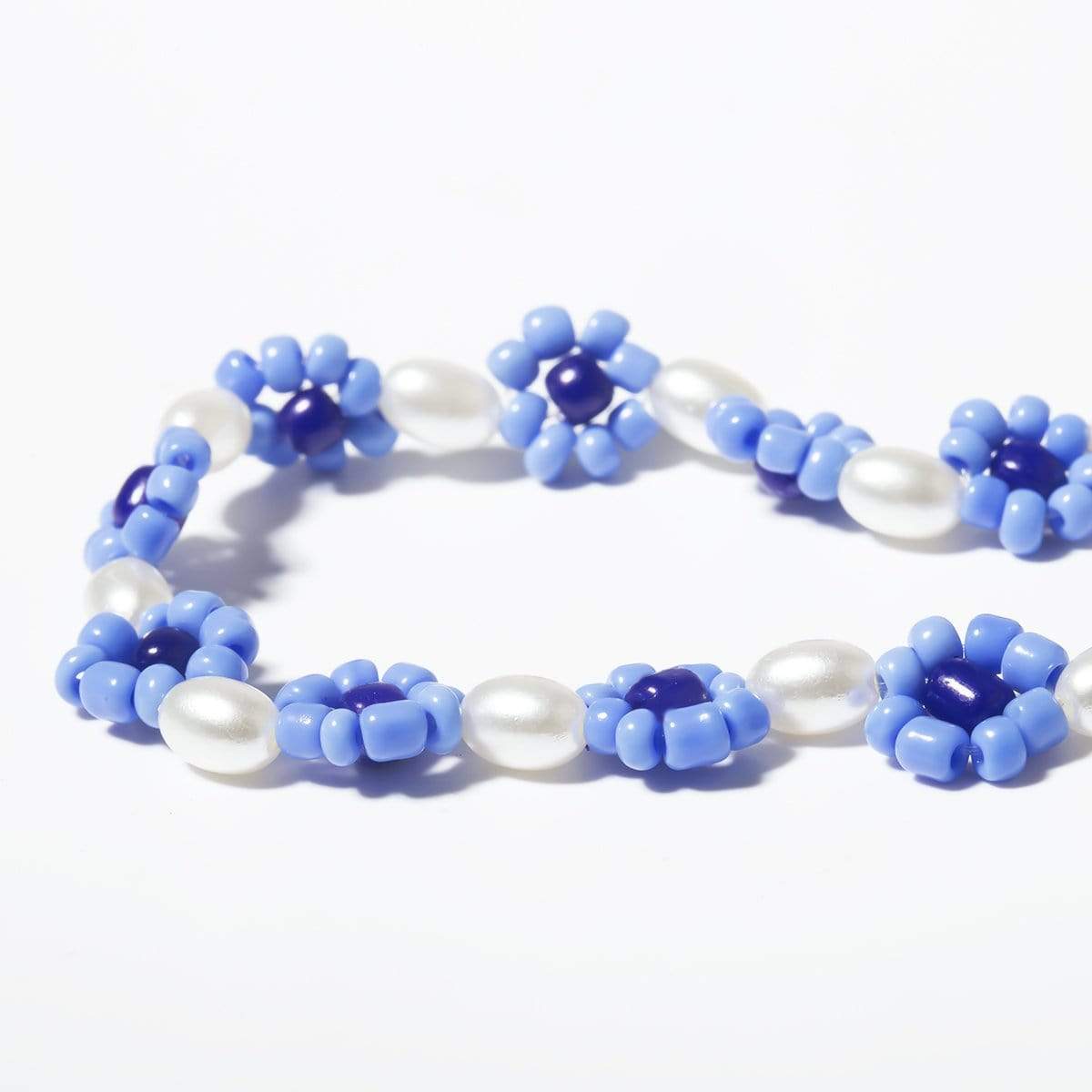 Daisy Flower Beaded Pearl Choker Necklace