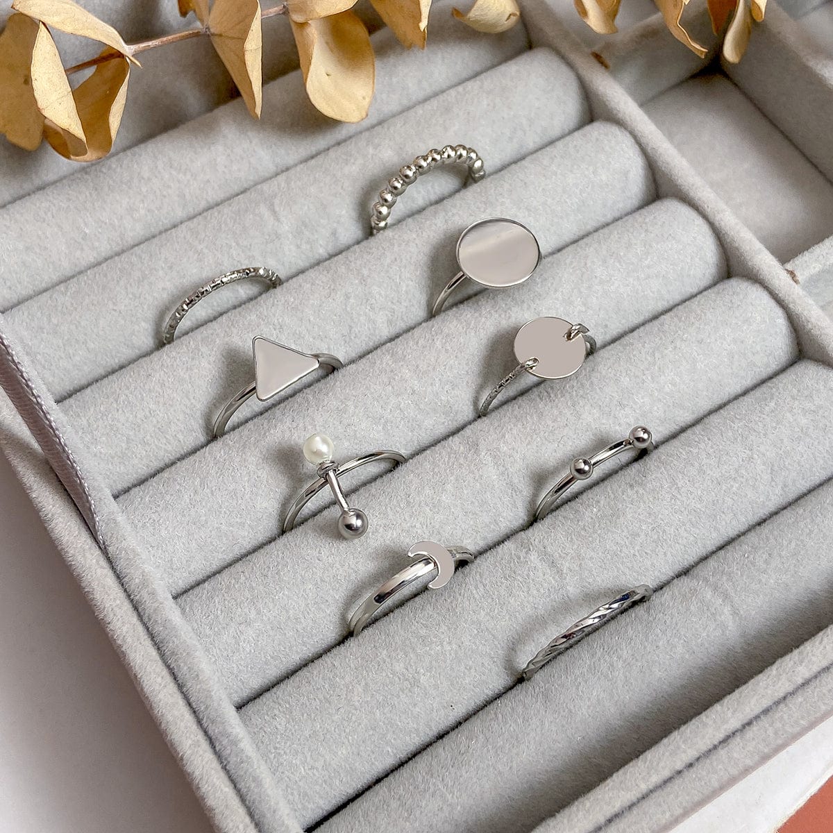 Geometric 9 Pieces Metallic Rings Set