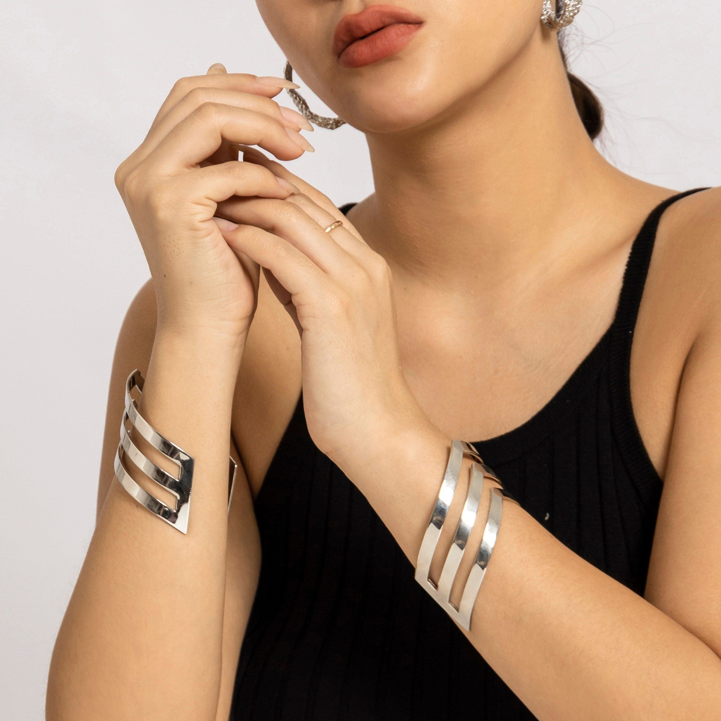 Geometric Abstract V Shaped Pattern Bold Cuff Bracelet