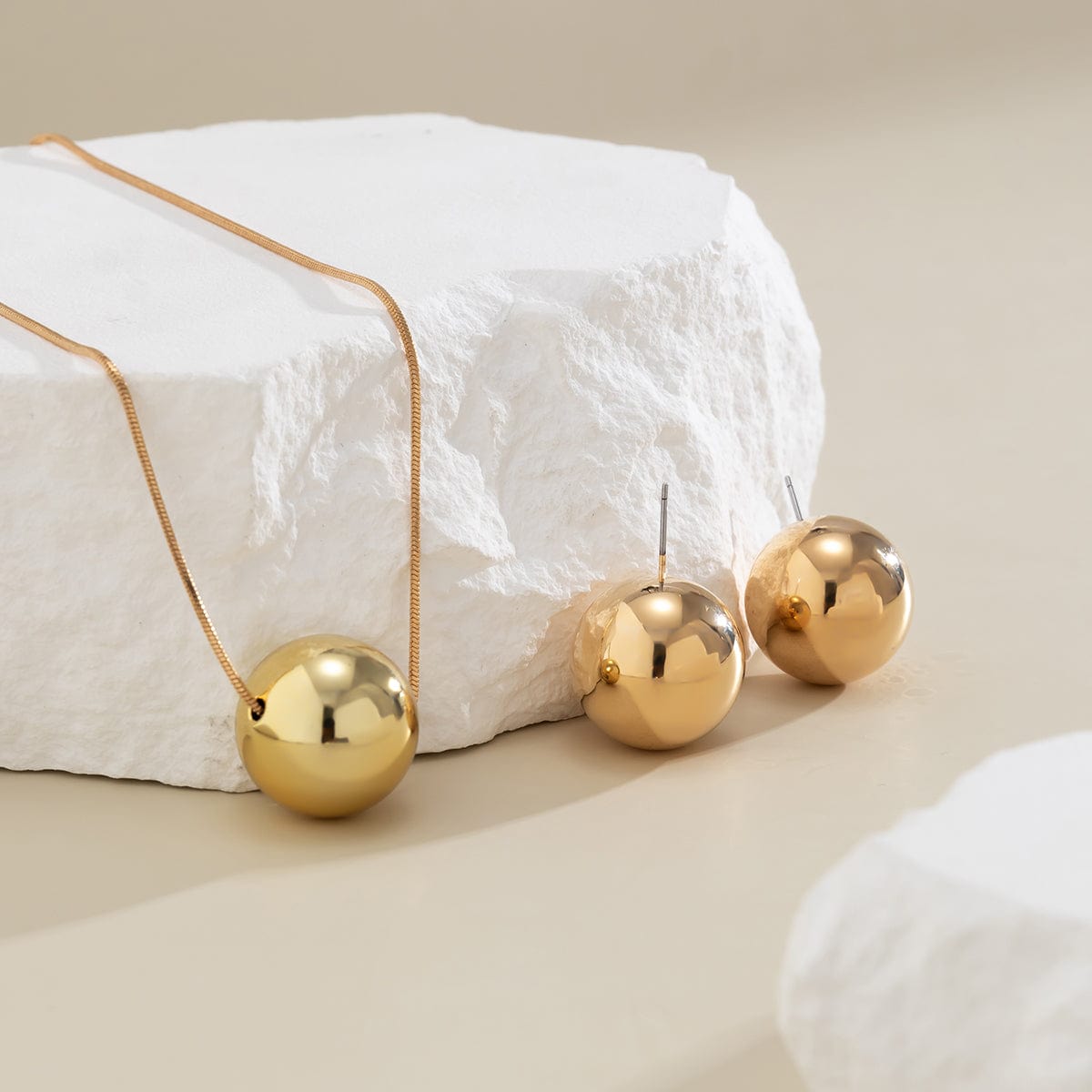 Geometric Chunky Ball Charm Choker Necklace Earrings Set